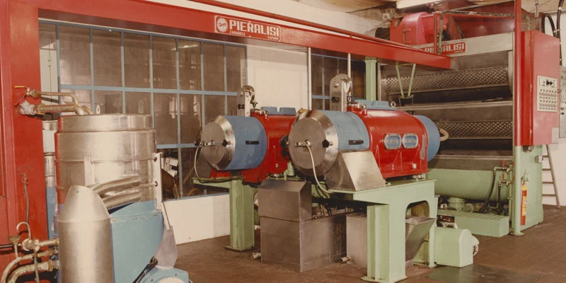 1977